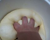 Foto langkah ke 3 dari resep Donat Maizena.
