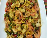 Foto langkah ke 3 dari resep Tumis udang tahu sayur.