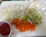 Foto del paso 3 de la receta: 510. Conejo a la berguedana con mezcla de setas (principal carne)