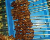 Foto langkah ke 4 dari resep Sate Ayam Rempah Manis dan Simple.