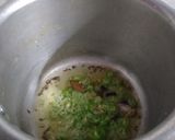 A picture of step 2 of Matar / green peas pulao.