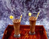 A picture of step 3 of Choco-Coffee Banana Smoothie.