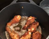 Foto del paso 4 de la receta: Pollo frito con puré de papas y salsa cremosa