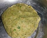 A picture of step 4 of Methi ka pratha.