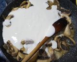 Foto del paso 6 de la receta: Salsa de Setas Portobello!🍄🥛