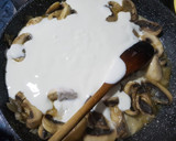 Foto del paso 6 de la receta: Salsa de Setas Portobello!🍄🥛
