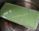 Foto langkah ke 9 dari resep Brownies Kukus Coklat Pandan.