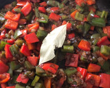 Foto del paso 6 de la receta: Conejo con tomate y pimientos