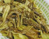 Hình bước làm 2 của món Ba chỉ kho dưa chua