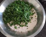A picture of step 2 of Bajri methi thepla.