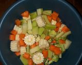 Foto del paso 1 de la receta: Ensaladilla y vegetales ala crema....🇸🇻