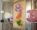 A picture of step 2 of Spaghetti bolognese.