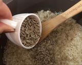 Foto del paso 1 de la receta: Arroz con semillas
