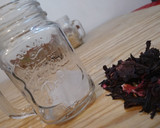 Foto del paso 3 de la receta: Agua de flor de Jamaica
