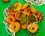 सांबर मेदू बड़ा (sambar medu vada recipe in Hindi) रेसिपी चरण 6 फोटो
