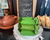 Foto langkah ke 2 dari resep Lemper Ayam Special.