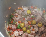 Foto del paso 3 de la receta: Aguja de cerdo guisada con verduras