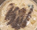 Sajtos tejfölös krumplifőzelék sült kolbásszal (rántásmentes és habarásmentes) recept fázis 3 fotója