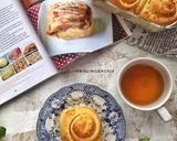 Foto langkah ke 8 dari resep Cheesy garlic roll bread.