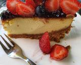 Foto del paso 5 de la receta: Cheesecake tipo New York de frutos rojos