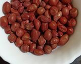 মশালাদার চীনেবাদাম (পি নাট) (masladar chinebadam recipe in bengali) রেসিপির ধাপ 1 ছবি