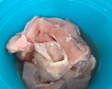 Foto langkah ke 1 dari resep Bola-bola Ayam Kukus.