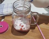 รูปขั้นตอนการทำที่ 3 ของ นมสตรอว์เบอร์รี่เกาหลี Fresh Strawberry Milk 🍓🍓
