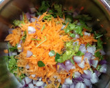 கேரட் பக்கோடா (Carrot pakoda recipe in tamil) ரெசிபி ஸ்டேப் 1 புகைப்படம்