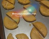 Foto langkah ke 3 dari resep Regal Cookies.