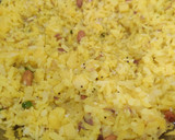 A picture of step 4 of Kanda Poha.