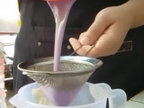 Kue Sarang Laba Laba Taro