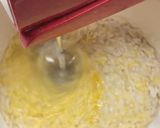 Foto langkah ke 4 dari resep Bolu kukus.