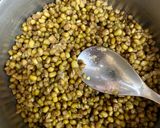 A picture of step 2 of Moong dal parantha.