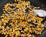 A picture of step 2 of Kadlebele Chana dal chutney.