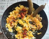 1939. Tojás rántotta reggelire lábasból fogyasztva 😋 recept fázis 2 fotója