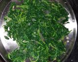 A picture of step 1 of Methi Matar Malai.