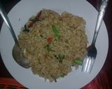 Foto langkah ke 4 dari resep Nasi goreng saus tiram rumahan.