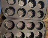Foto del paso 3 de la receta: Mini pastelitos volteados de piña