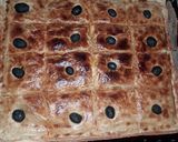 صورة لخطوة 3 من وصفة كوكا مورقة بدون زبدة التوريق تجي خفيفة و مقرمشة 🍕🍕