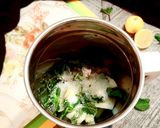 A picture of step 3 of Cucumber mint cooler.