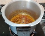 A picture of step 4 of Drumstick aloo curry.
