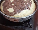 Foto del paso 5 de la receta: Bizcochuelo en sartén y marmolado a elección