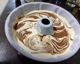 Foto langkah ke 5 dari resep Marble Cake Lembut.