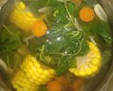 Foto langkah ke 3 dari resep Sayur bening bayam.