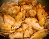 Hình bước làm 3 của món Cánh Gà Kho Gừng