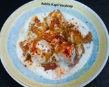 A picture of step 6 of Dahi Vada.