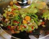 Foto del paso 2 de la receta: Salteado de arroz con verduras