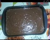 صورة لخطوة 2 من وصفة كيكة الشوكولاته الغنيه والاقتصاديه