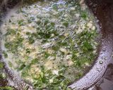 A picture of step 3 of Garlic Butter Prawn Linguine.