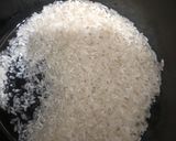 Foto langkah ke 1 dari resep Nasi Liwet Rice Cooker.